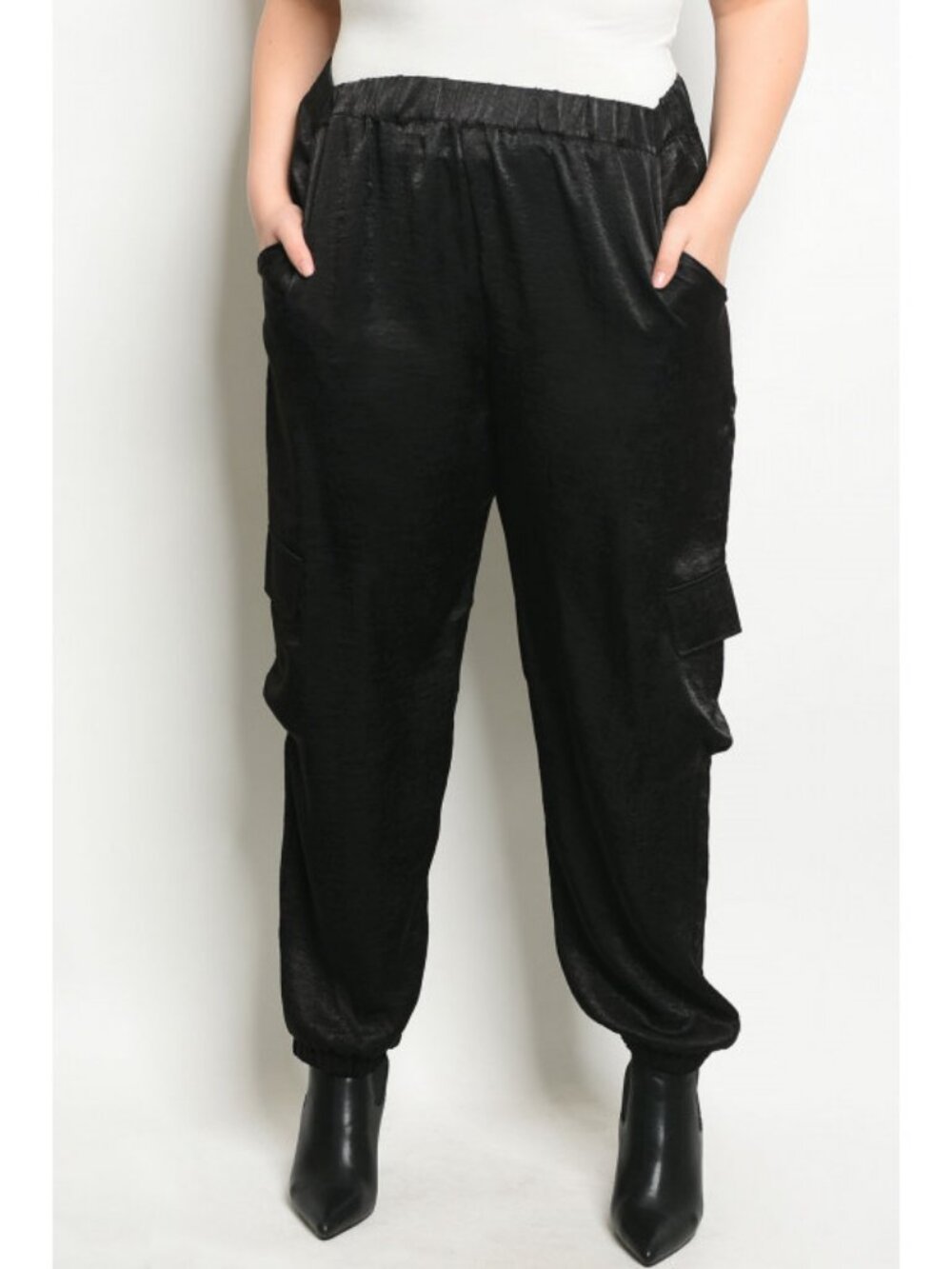 Zenobia Black Satin Jogger Pants Size 3X